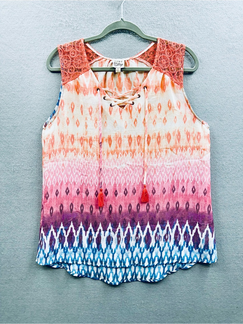 Como Vintage Lace Shoulder Top L Tie Front Top Tie Dye Print Purple Pink Coral